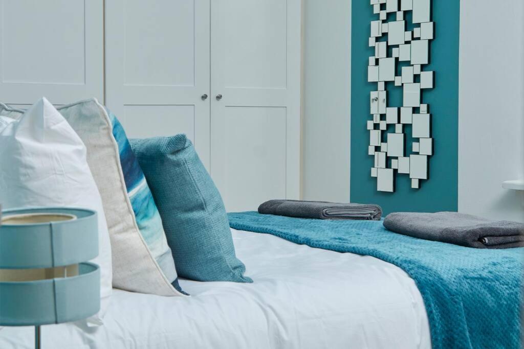 Beautiful Central Apartment レミントンスパー エクステリア 写真