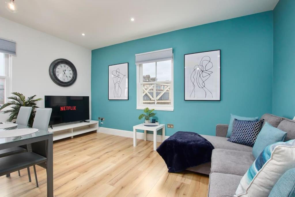 Beautiful Central Apartment レミントンスパー エクステリア 写真