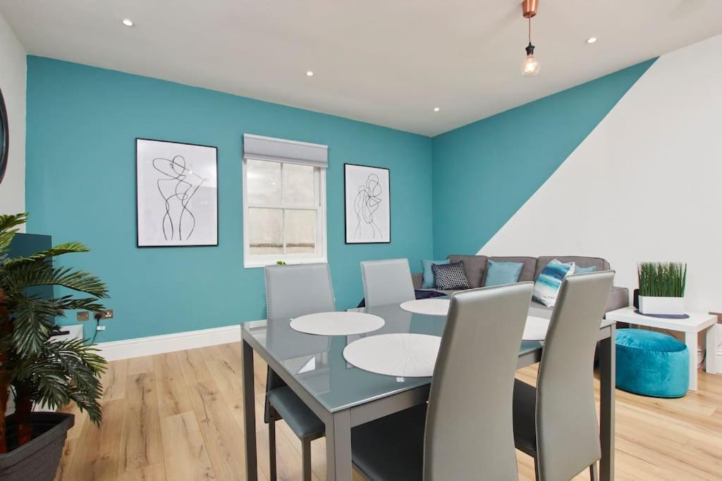 Beautiful Central Apartment レミントンスパー エクステリア 写真